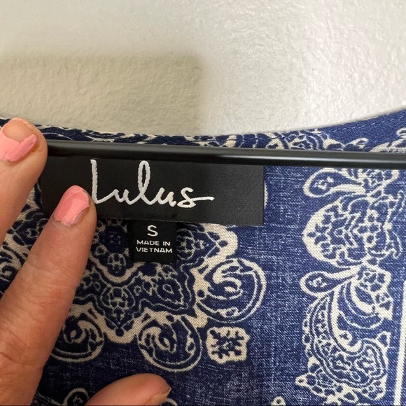 Lulus blue paisley bandana tie front mini dress size small - Picture 10 of 12